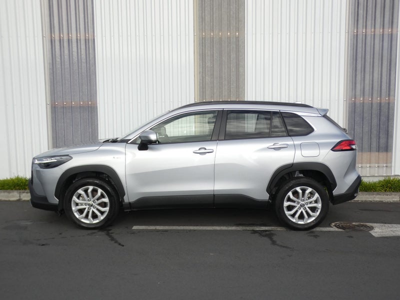 2024 Toyota Corolla Cross GXL image 5