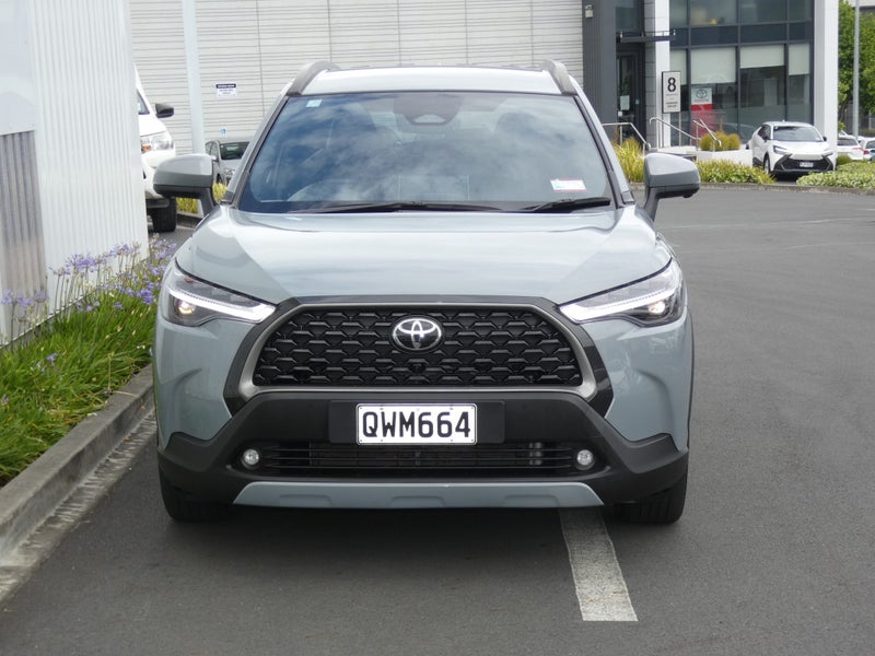 2024 Toyota Corolla Cross GXL image 5