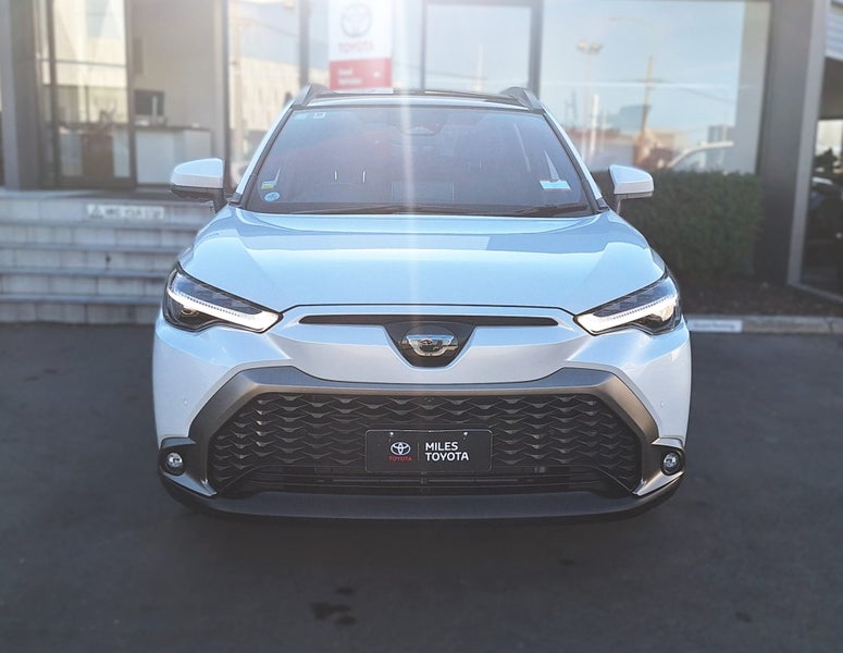 2024 Toyota Corolla Cross Hybrid Z 1.8L, 2WD, L... image 2