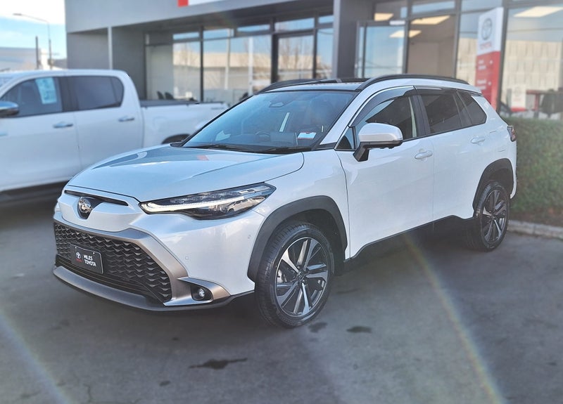 2024 Toyota Corolla Cross Hybrid Z 1.8L, 2WD, L... image 3