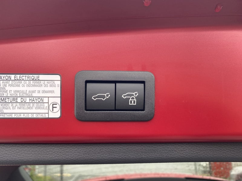 2024 Toyota Corolla Cross Limited 2.0P Hybrid 2... image 5