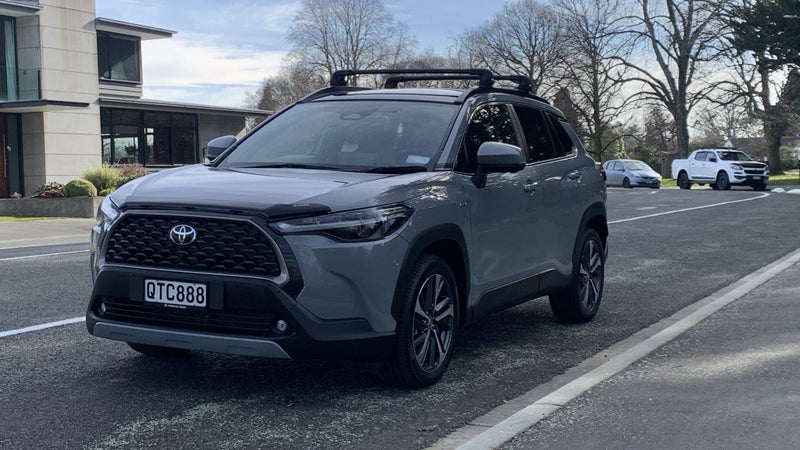 2024 Toyota Corolla Cross Limited 2.0P HYBRID E... image 4