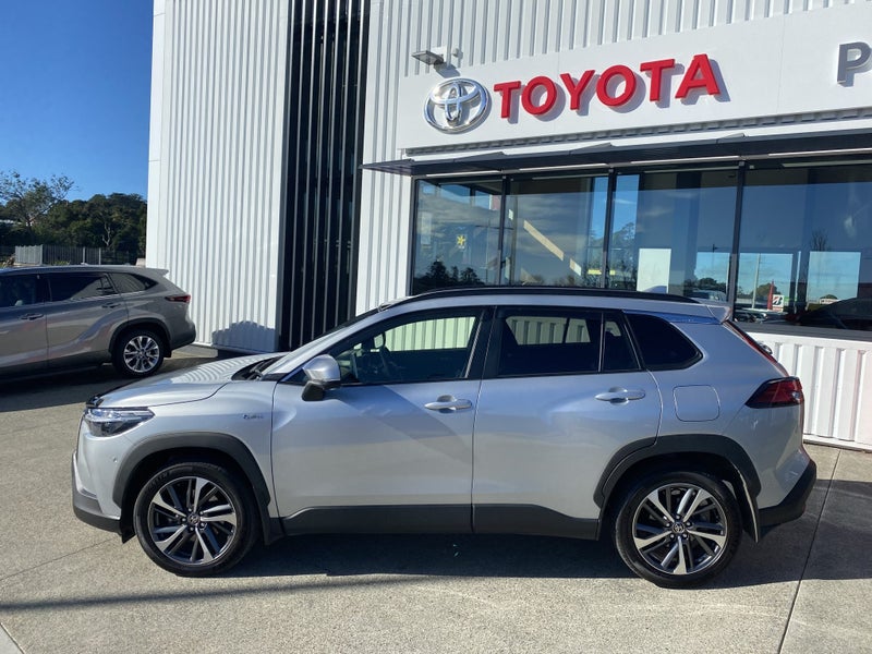 2024 Toyota Corolla Cross Limited 2.0P HYBRID S... image 2