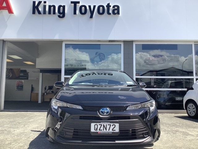 2024 Toyota Corolla GX 1.8 HEV ECVT FWD WAGON image 2