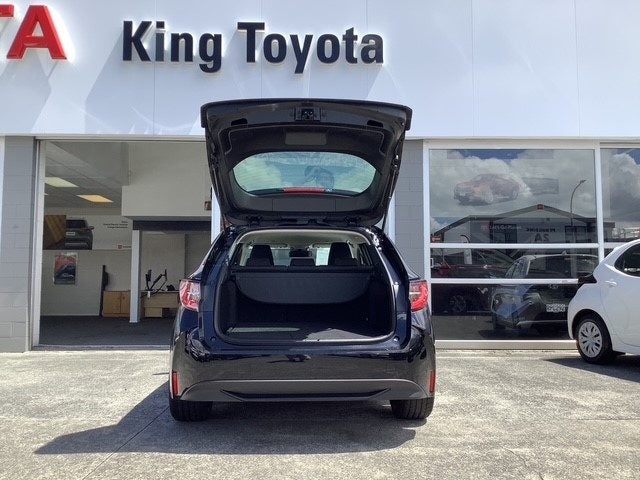 2024 Toyota Corolla GX 1.8 HEV ECVT FWD WAGON image 5