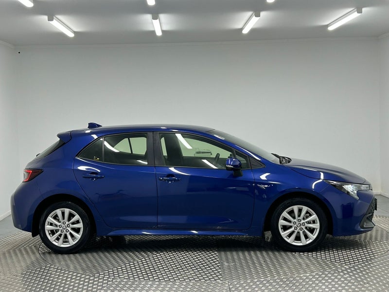 2024 Toyota Corolla GX 1.8 Hybrid image 2