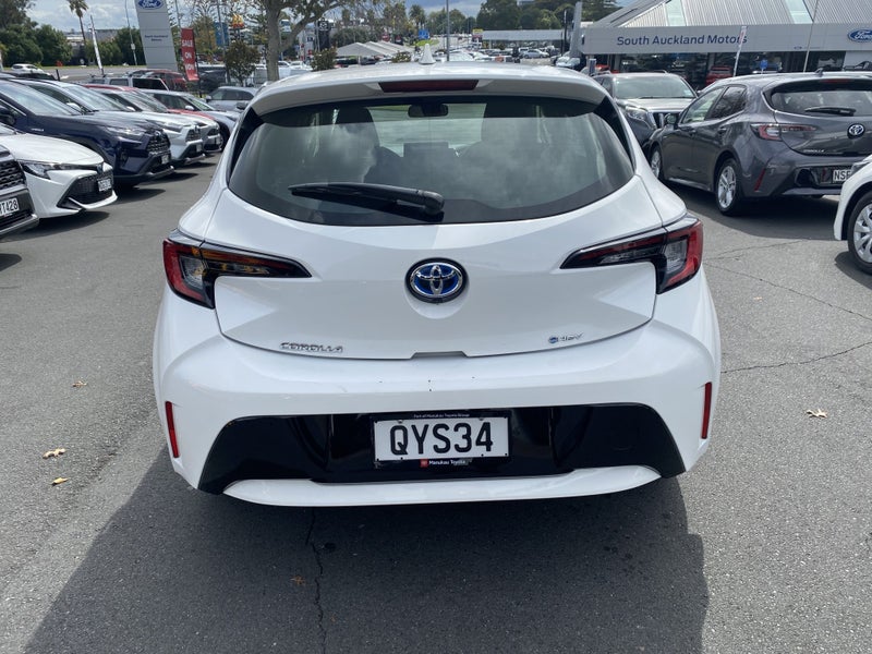 2024 Toyota Corolla GX 1.8 Hybrid image 3