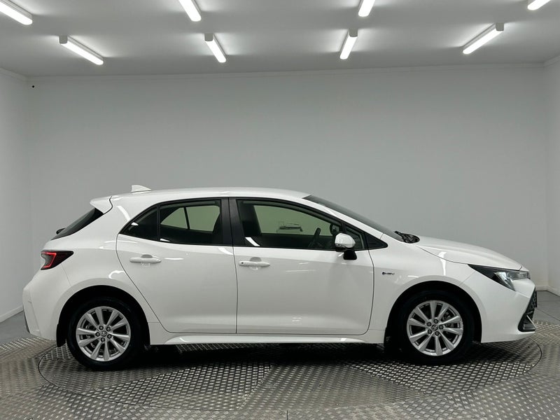 2024 Toyota Corolla GX 1.8 Hybrid image 2