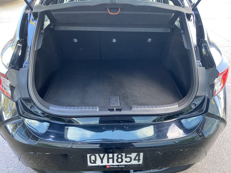 2024 Toyota Corolla GX 1.8 Hybrid image 4