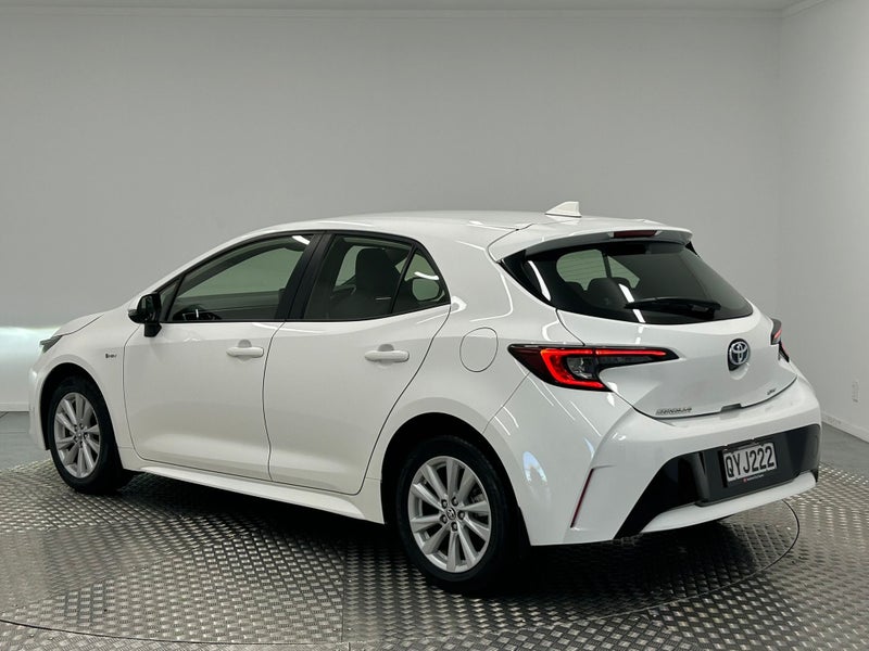 2024 Toyota Corolla GX 1.8 Hybrid image 5