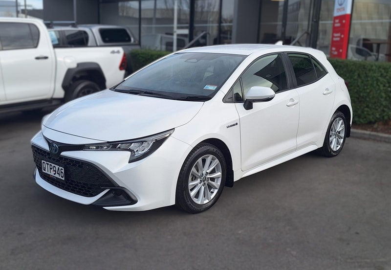 2024 Toyota Corolla GX 1.8 Hybrid image 3
