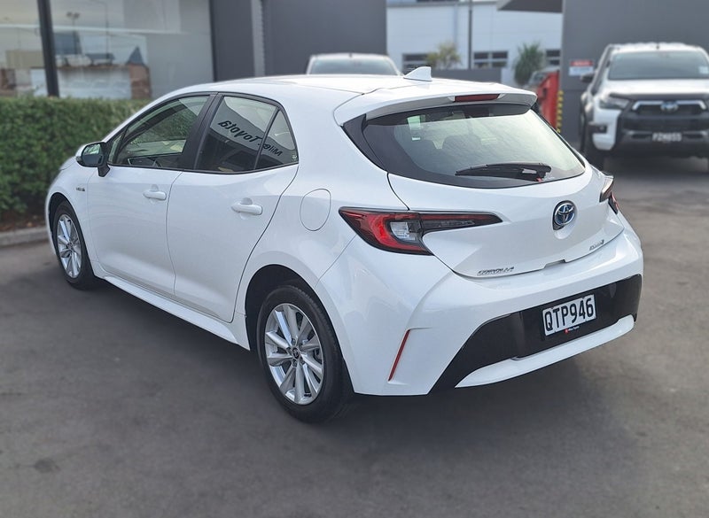 2024 Toyota Corolla GX 1.8 Hybrid image 5