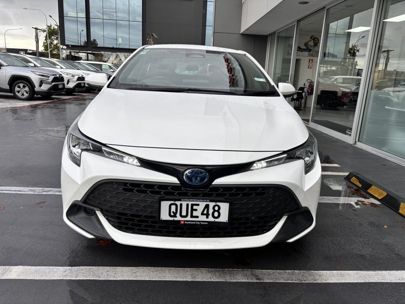 2024 Toyota Corolla GX 1.8 HYBRID ECONOMICAL HATCH image 4