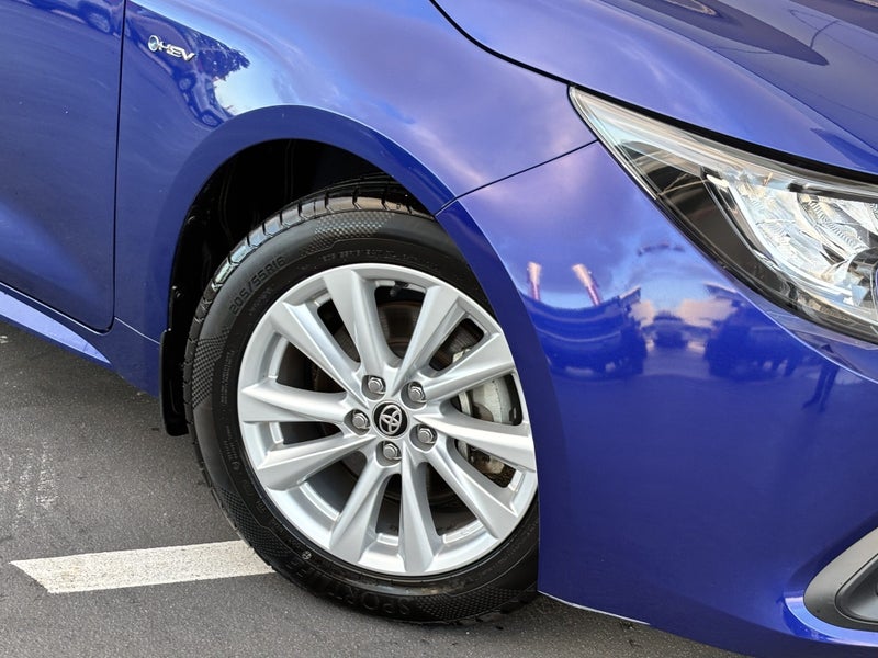 2024 Toyota Corolla GX 1.8 HYBRID ECONOMICAL HATCH image 5