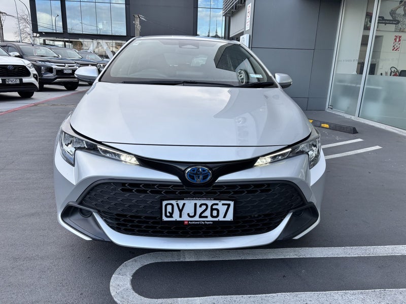 2024 Toyota Corolla GX 1.8 HYBRID POPULAR HATCH image 4