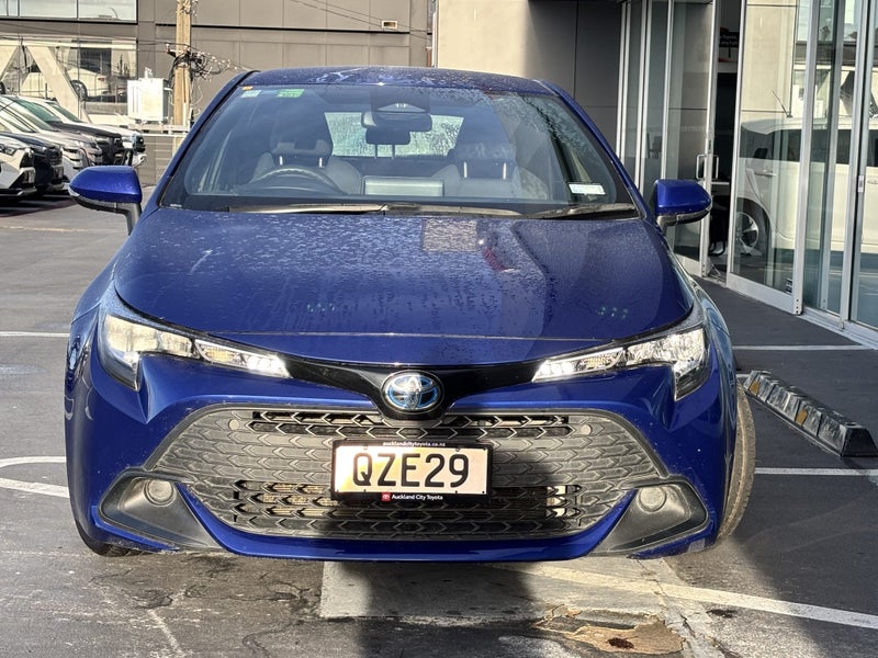 2024 Toyota Corolla GX 1.8 HYBRID POPULAR HATCH image 4