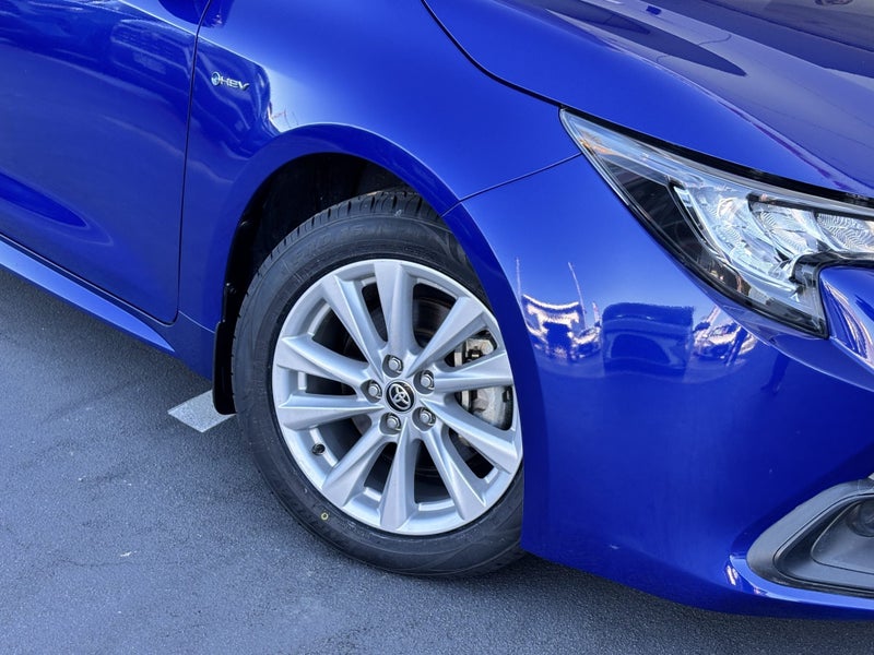 2024 Toyota Corolla GX 1.8 HYBRID POPULAR HATCH image 5