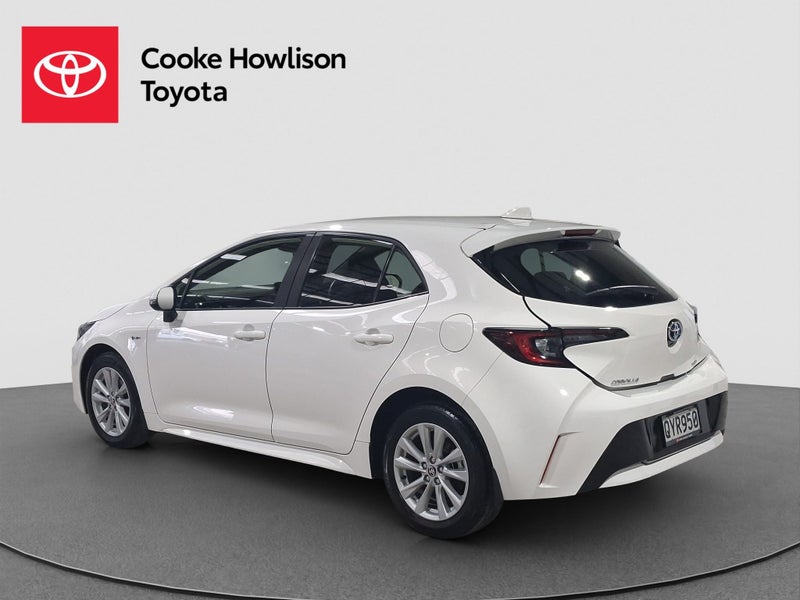 2024 Toyota Corolla GX 1.8L Hybrid image 5