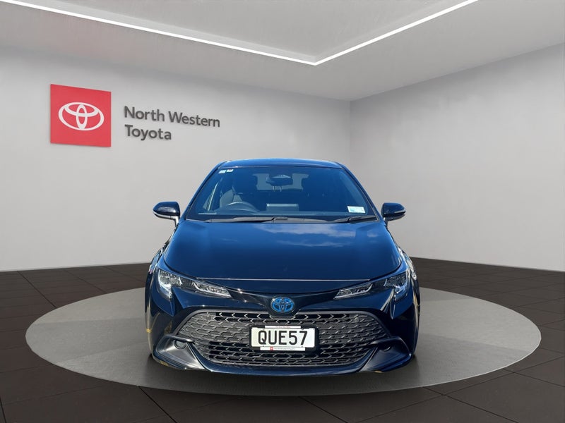 2024 Toyota Corolla GX 1.8L Hybrid FWD Hatchback image 2