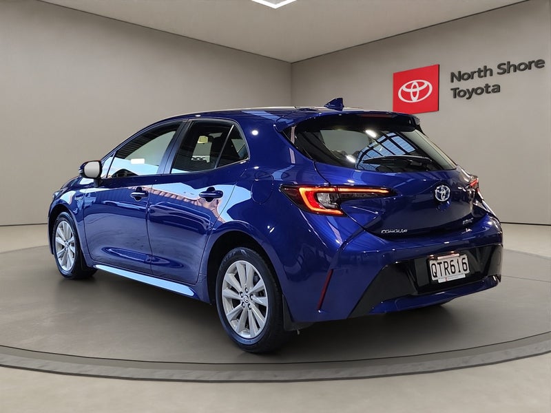 2024 Toyota Corolla GX 1.8L Hybrid FWD Hatchback image 5