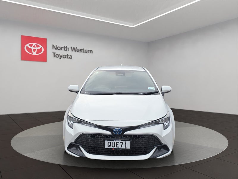 2024 Toyota Corolla GX 1.8L Hybrid FWD Hatchback image 2