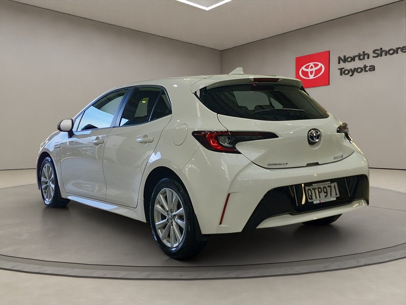 2024 Toyota Corolla GX 1.8L Hybrid FWD Hatchback image 5