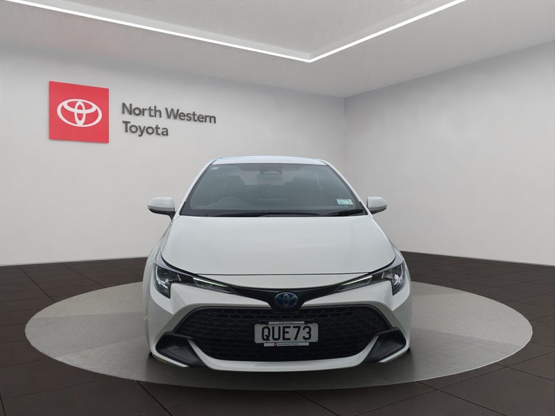 2024 Toyota Corolla GX 1.8L Hybrid FWD Hatchback image 2