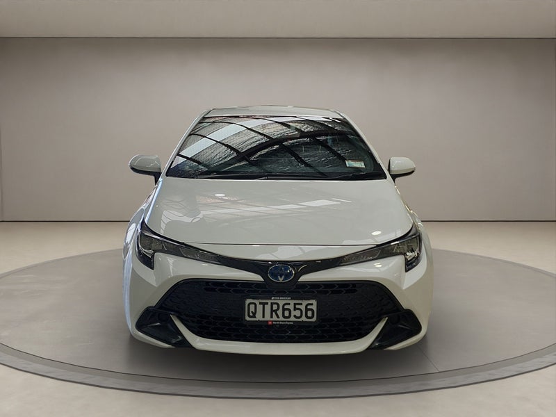 2024 Toyota Corolla GX 1.8L Hybrid FWD Hatchback image 2