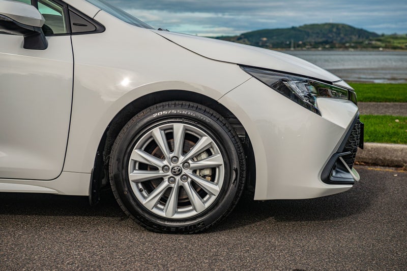 2024 Toyota Corolla GX 1.8P HEV CVT image 4