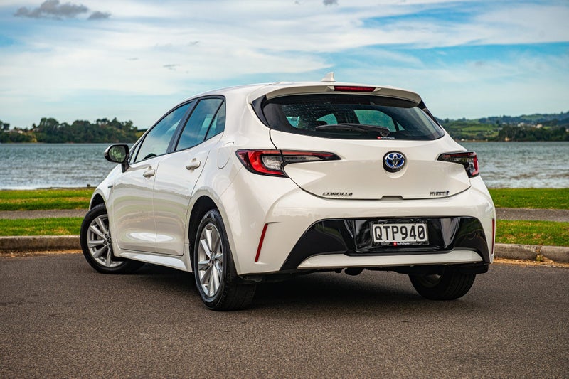 2024 Toyota Corolla GX 1.8P HEV CVT FWD image 4