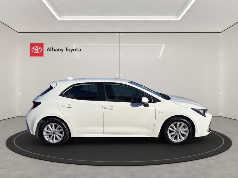 2024 Toyota Corolla GX 1.8P HEV CVT FWD HB/5D/5... image 2