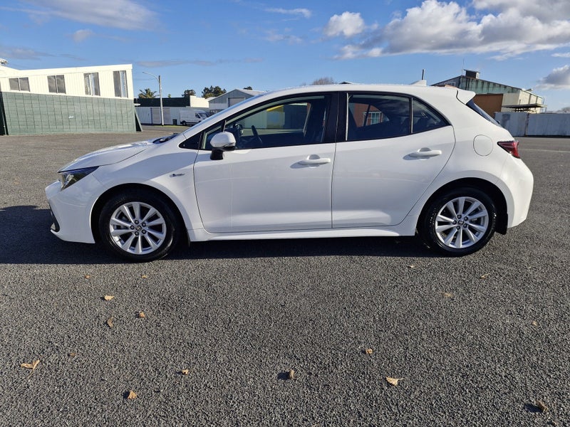 2024 Toyota Corolla GX 1.8P HEV CVT FWD HB/5D/5... image 5