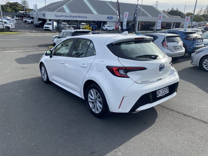 2024 Toyota Corolla GX 1.8P HEV CVT FWD HB/5D/5... image 5