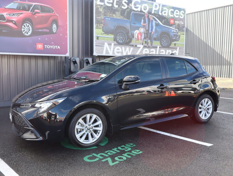 2024 Toyota Corolla GX 1.8P HEV CVT FWD HB/5D/5... image 5