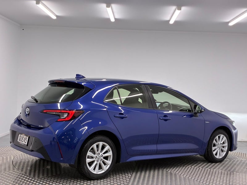 2024 Toyota Corolla GX 1.8P Hybrid image 3