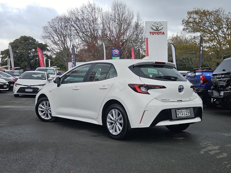 2024 Toyota Corolla GX 1.8P HYBRID image 3
