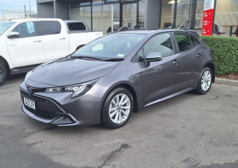 2024 Toyota Corolla GX 1.8P Hybrid image 3