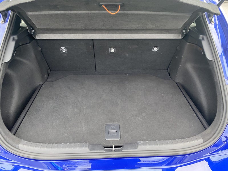 2024 Toyota Corolla GX 1.8P Hybrid image 4