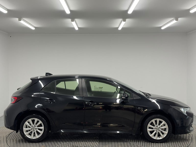 2024 Toyota Corolla GX 1.8P Hybrid image 2