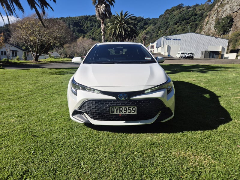 2024 Toyota Corolla GX 1.8P Hybrid image 2