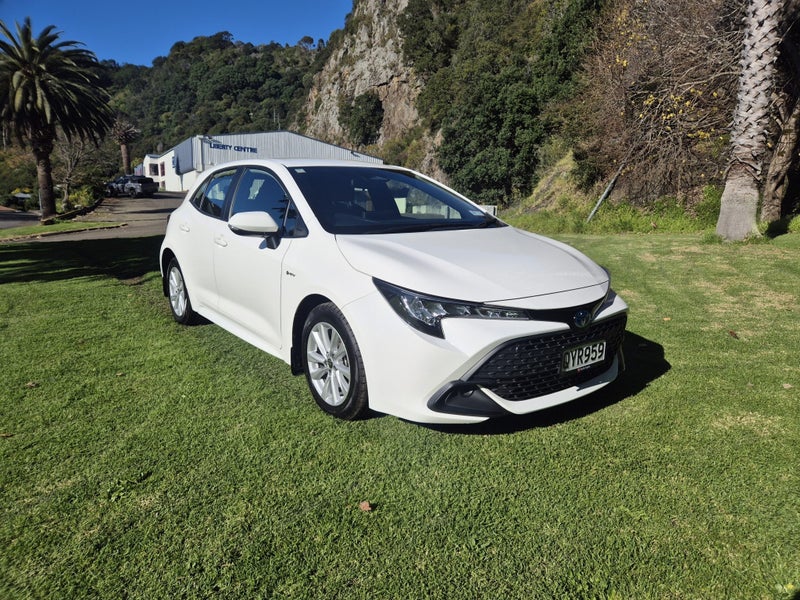 2024 Toyota Corolla GX 1.8P Hybrid image 3