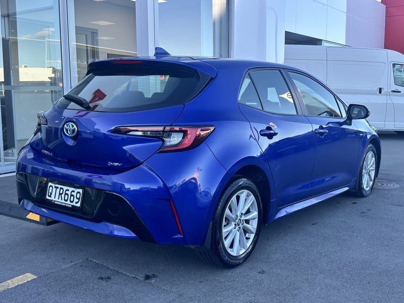 2024 Toyota Corolla GX 1.8P HYBRID Auto image 2