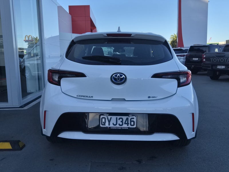 2024 Toyota Corolla GX 1.8P HYBRID Auto image 4