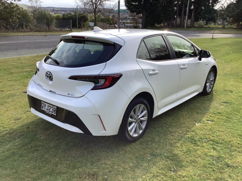 2024 Toyota Corolla GX 1.8P Hybrid Electric Veh... image 5