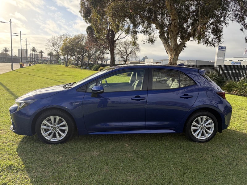 2024 Toyota Corolla GX 1.8P Hybrid FWD Automati... image 4