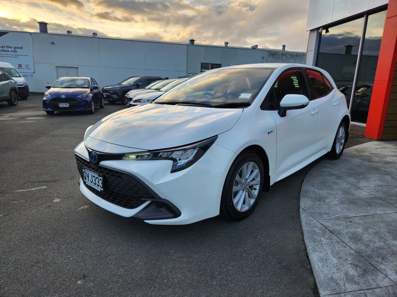 2024 Toyota Corolla GX 1.8P Hybrid FWD Automati... image 3