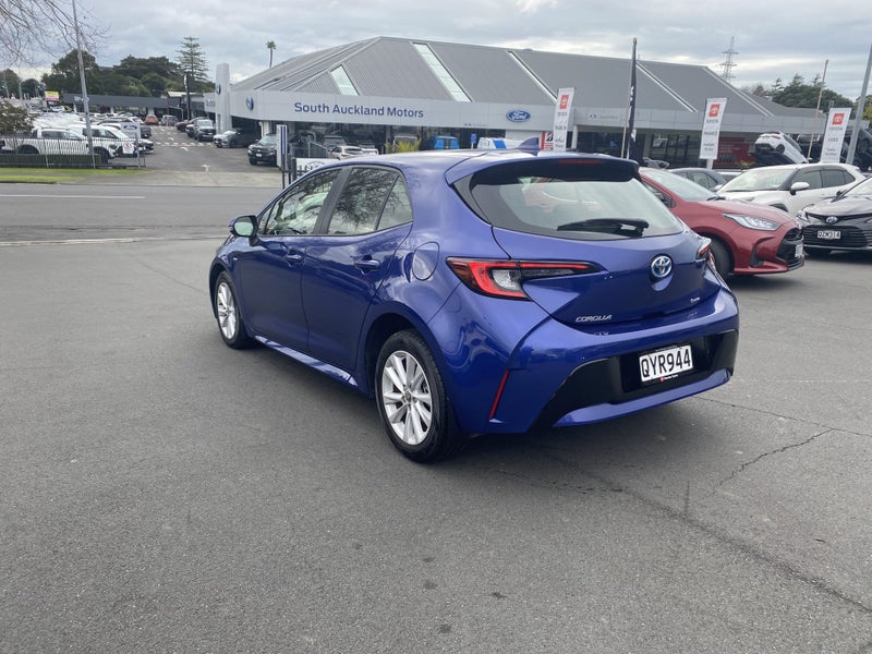 2024 Toyota Corolla GX 1.8P Hybrid Hatch image 4