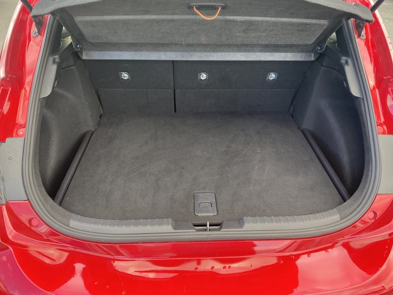 2024 Toyota Corolla GX 1.8P Hybrid Hatch image 4