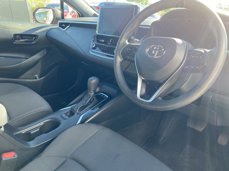 2024 Toyota Corolla GX 1.8P HYBRID Hatchback image 5