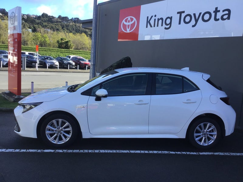2024 Toyota Corolla GX 1.8P Hybrid NZ New image 2